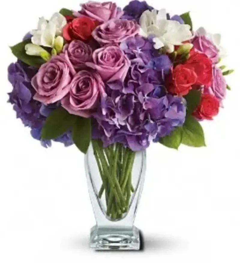 Creative Flowers and Interiors