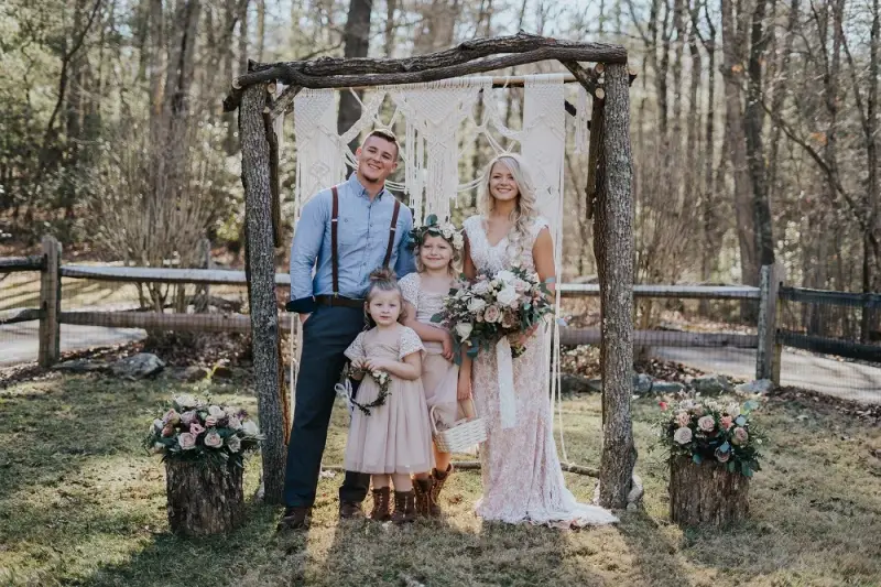 Peaceful Hollow Wedding Venue