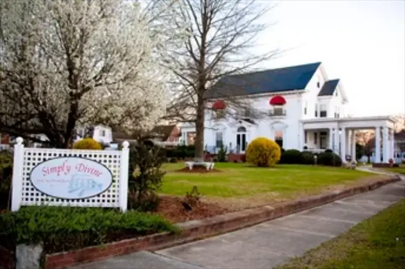 Simply Divine Bed and Breakfast