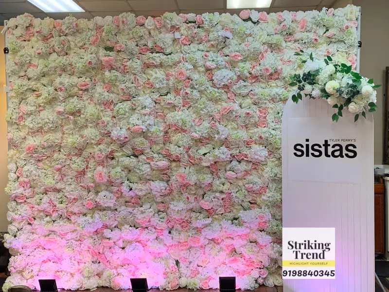 Strikingtrend