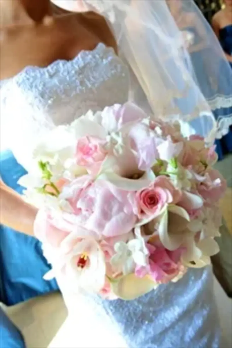 Tre Bella Flowers